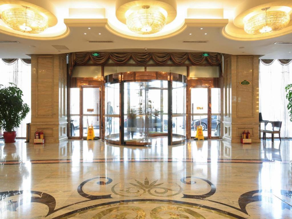 Vienna Hotel Tianjin Guizhou Road Branch Екстер'єр фото