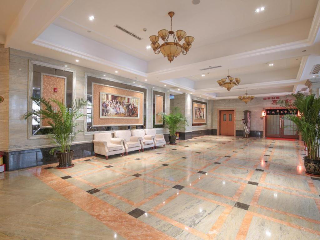 Vienna Hotel Tianjin Guizhou Road Branch Екстер'єр фото